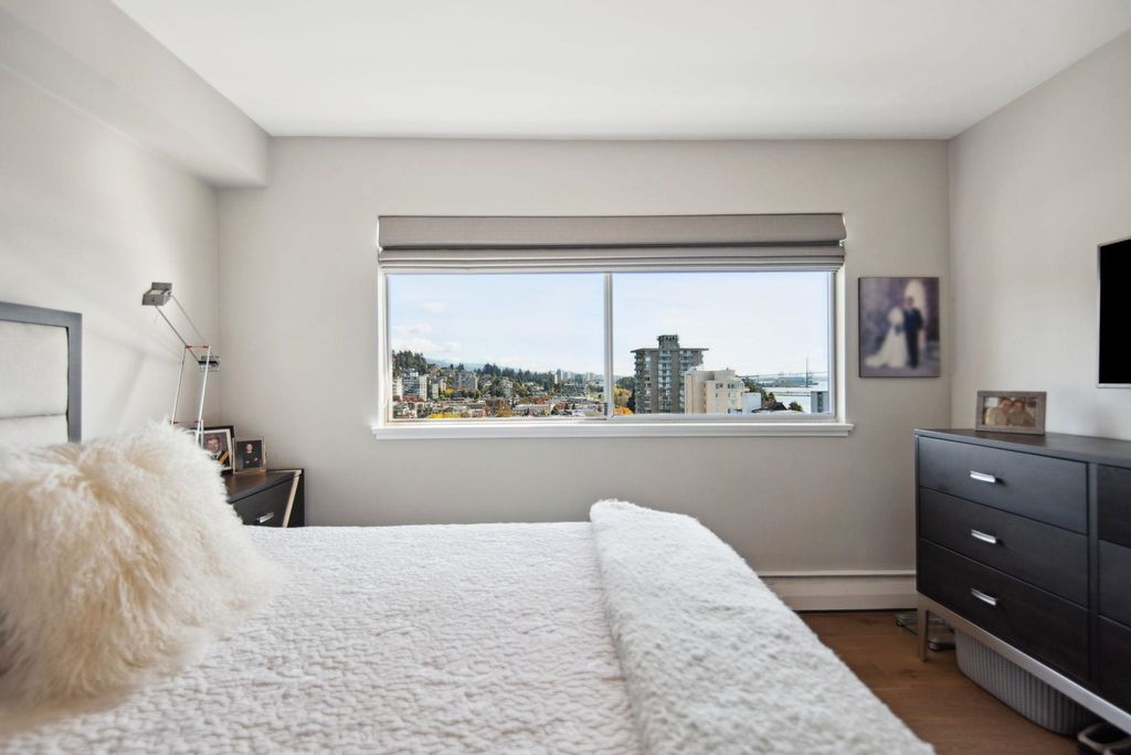 listing image 1107245036053695684