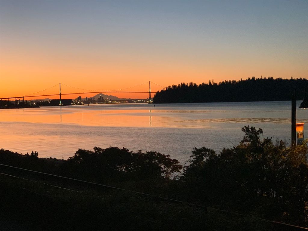 listing image 1103474952707562721