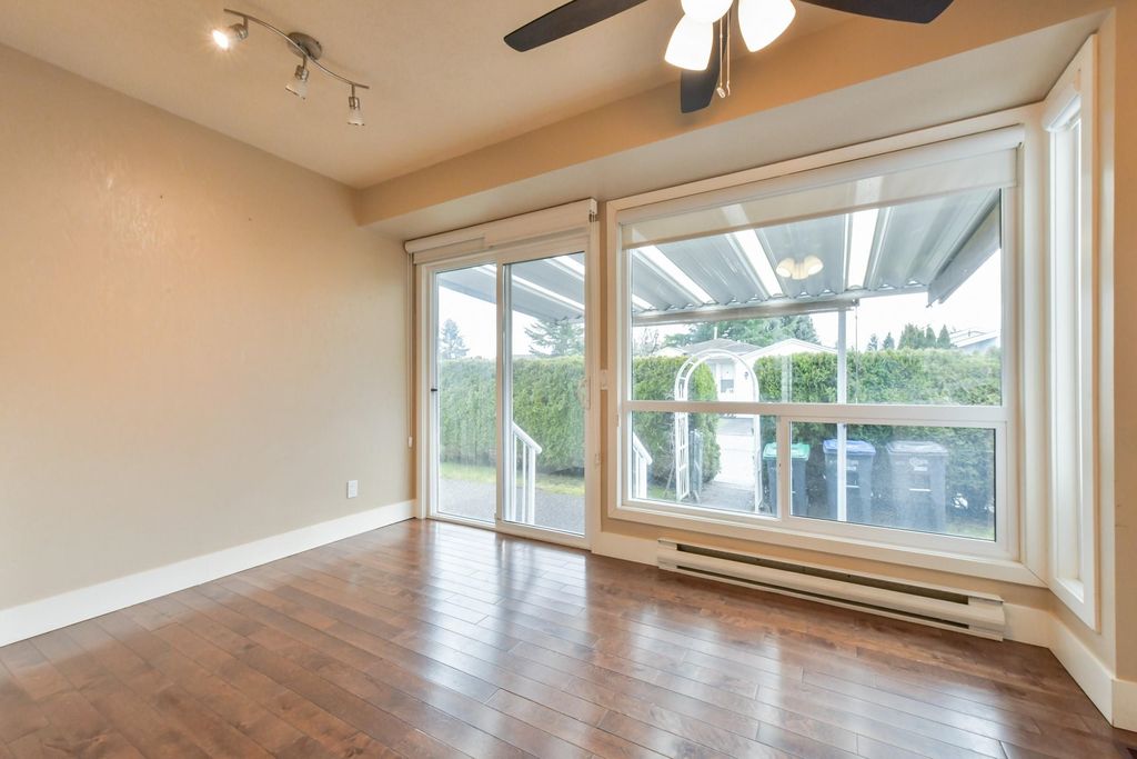 listing image 1105168789499352070