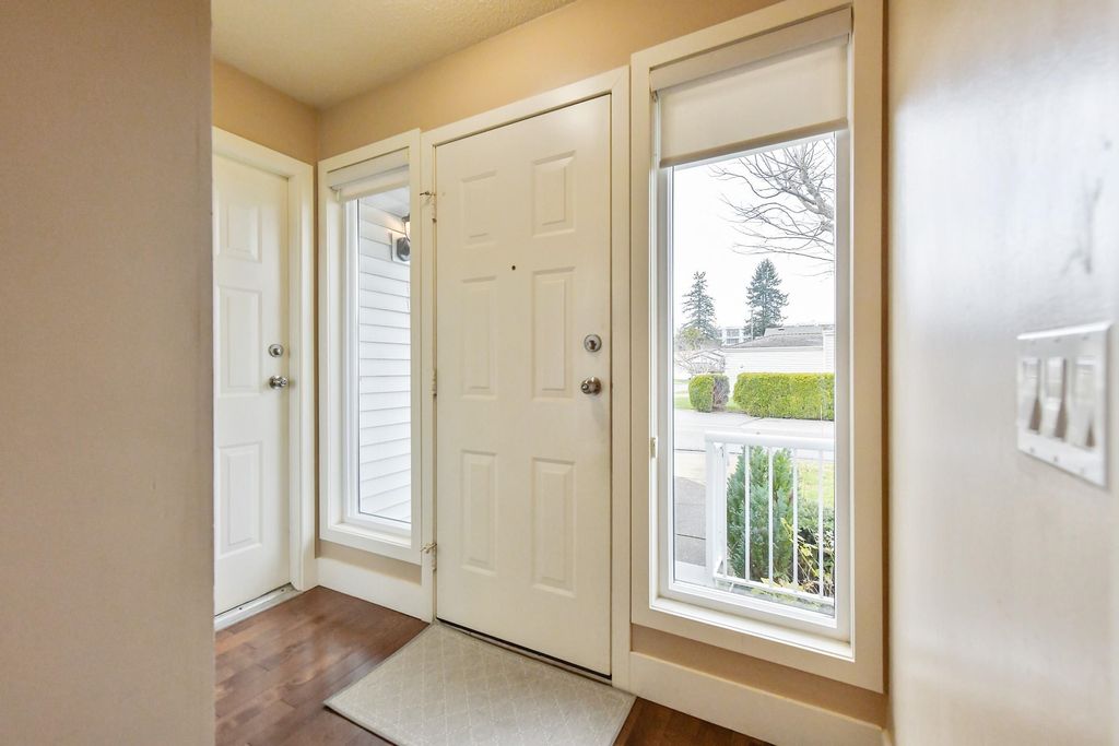 listing image 1106420479479562651