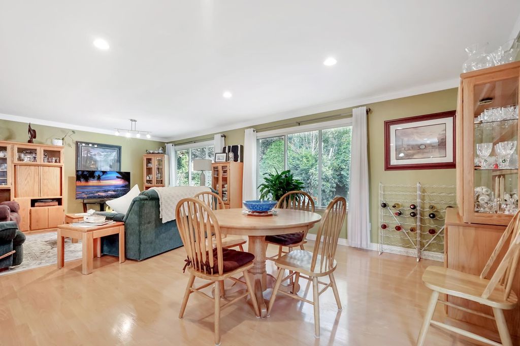 listing image 1106823127090566297