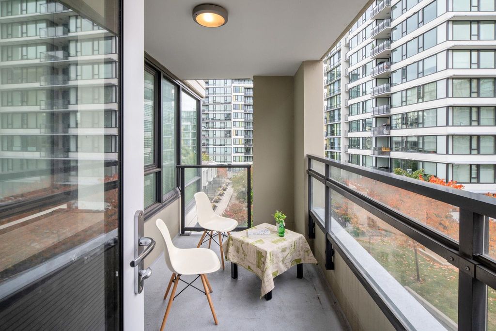 listing image 1108080023271006729