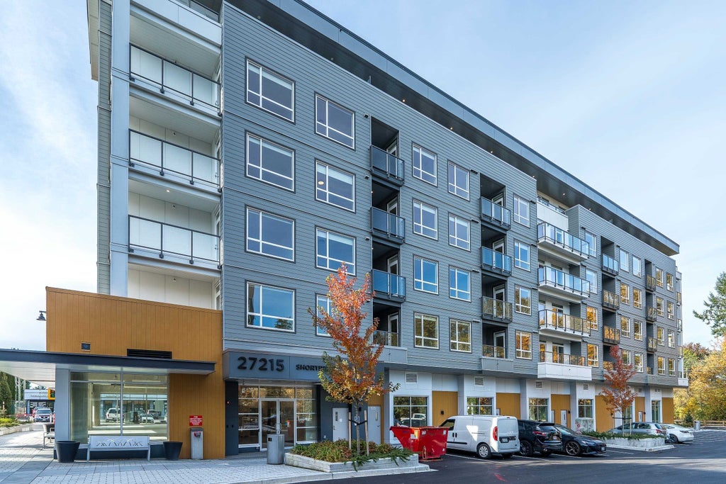 Photo of 27215 Aldergrove Town Centre Drive #401, Langley, BC V4W 3N7 (MLS # R3141451)