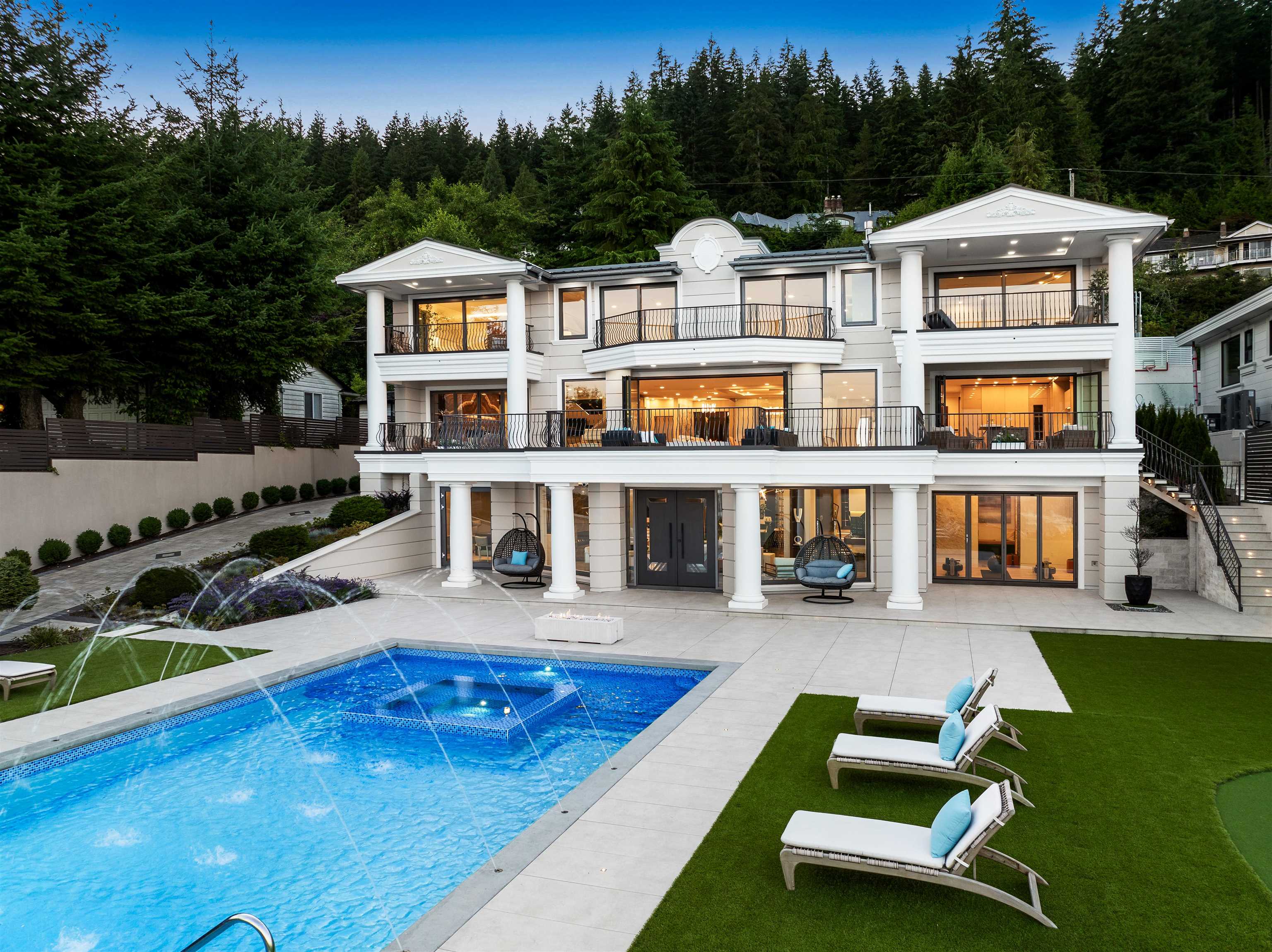 1123 Crestline Road
