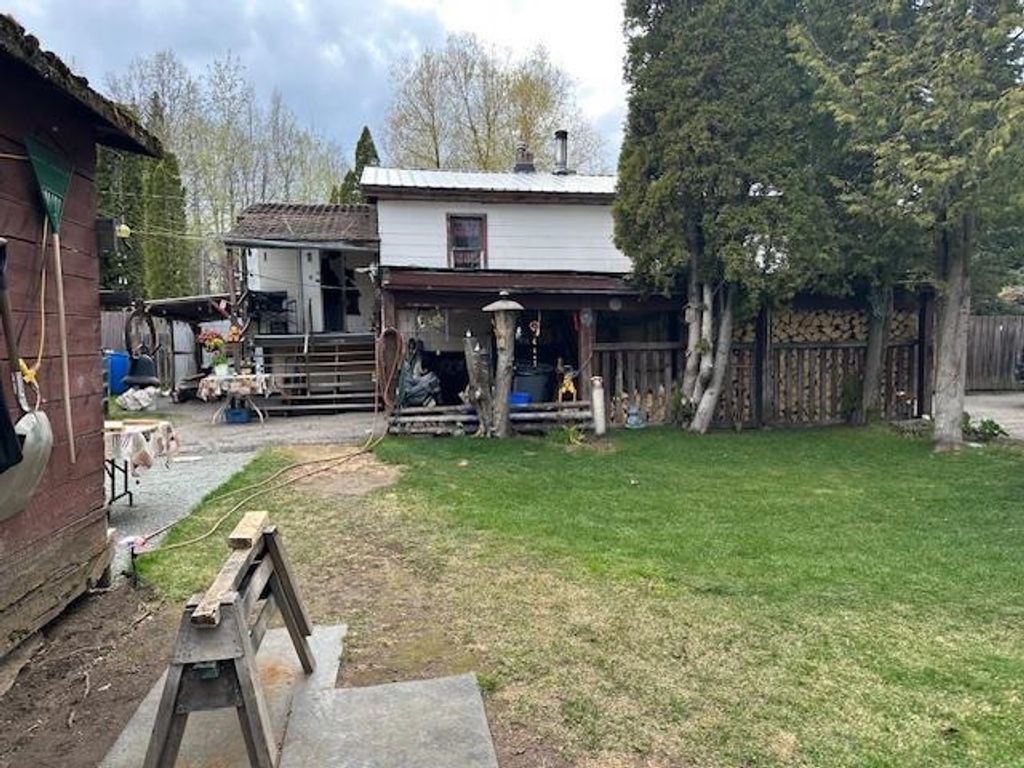 listing image 1105046215326463811