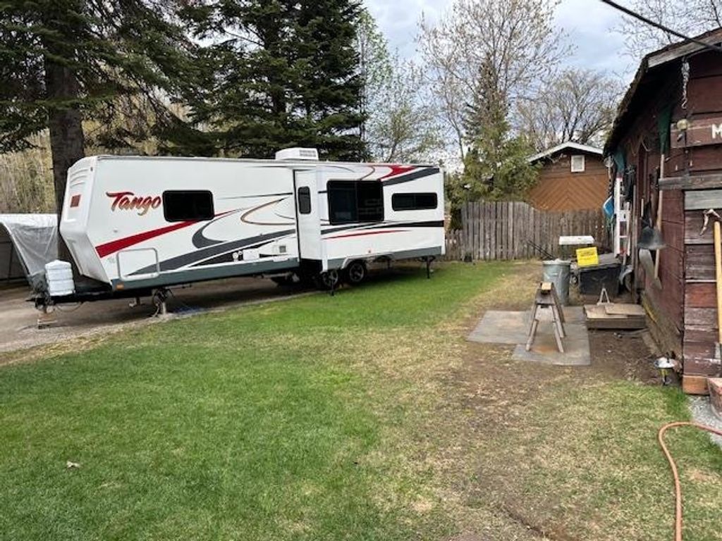 listing image 1108853394734948981