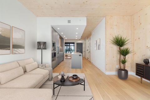 310 Salter Street 203 New Westminster BC V3M 0N7