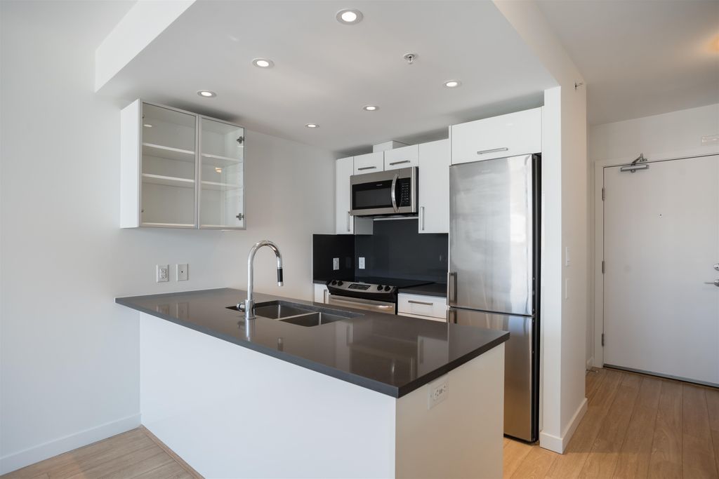 listing image 1103185978009132367