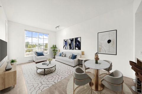 608 Como Lake Avenue 417 Coquitlam BC V3J 0B2