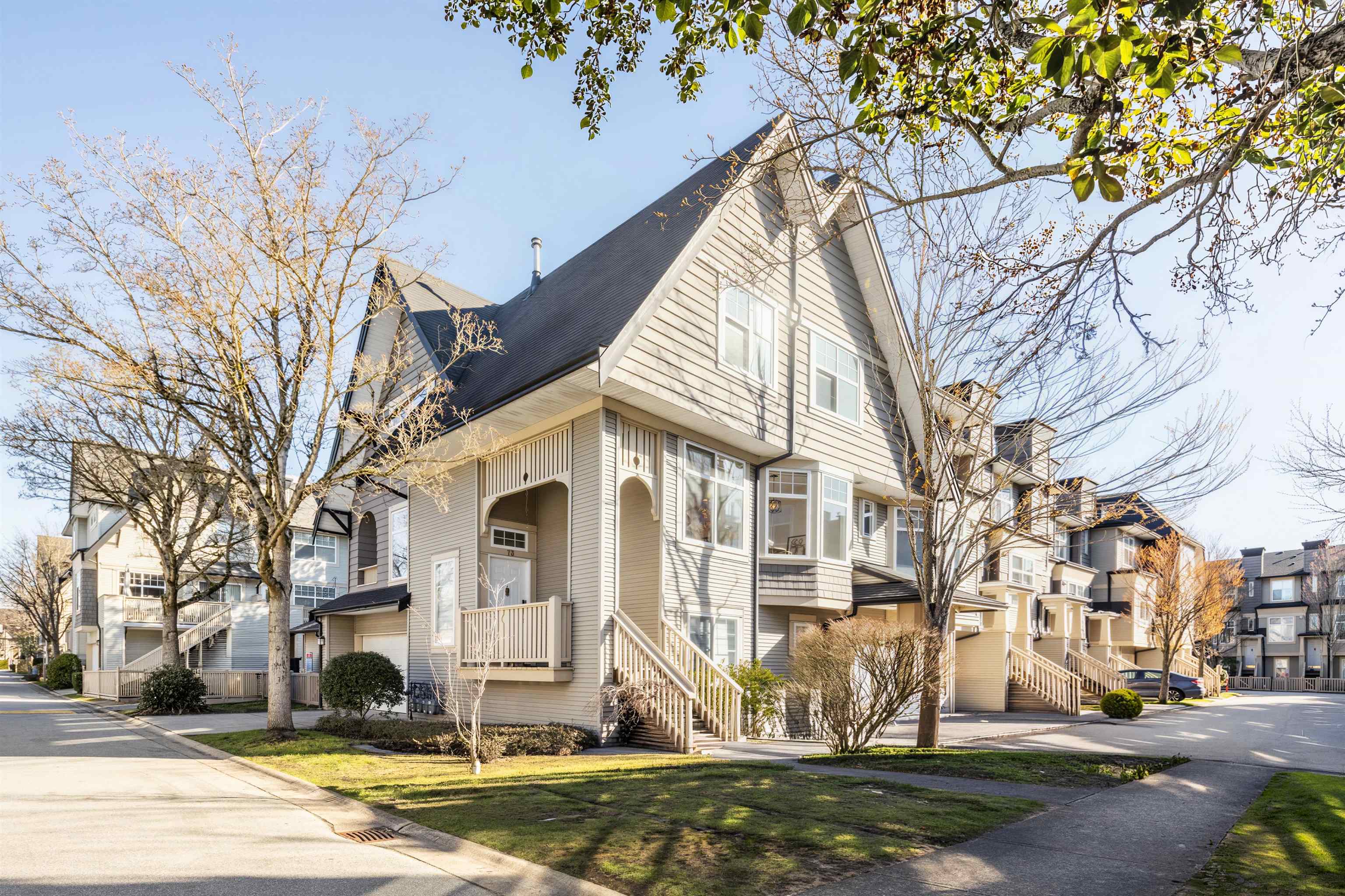 3711 Robson Court 73