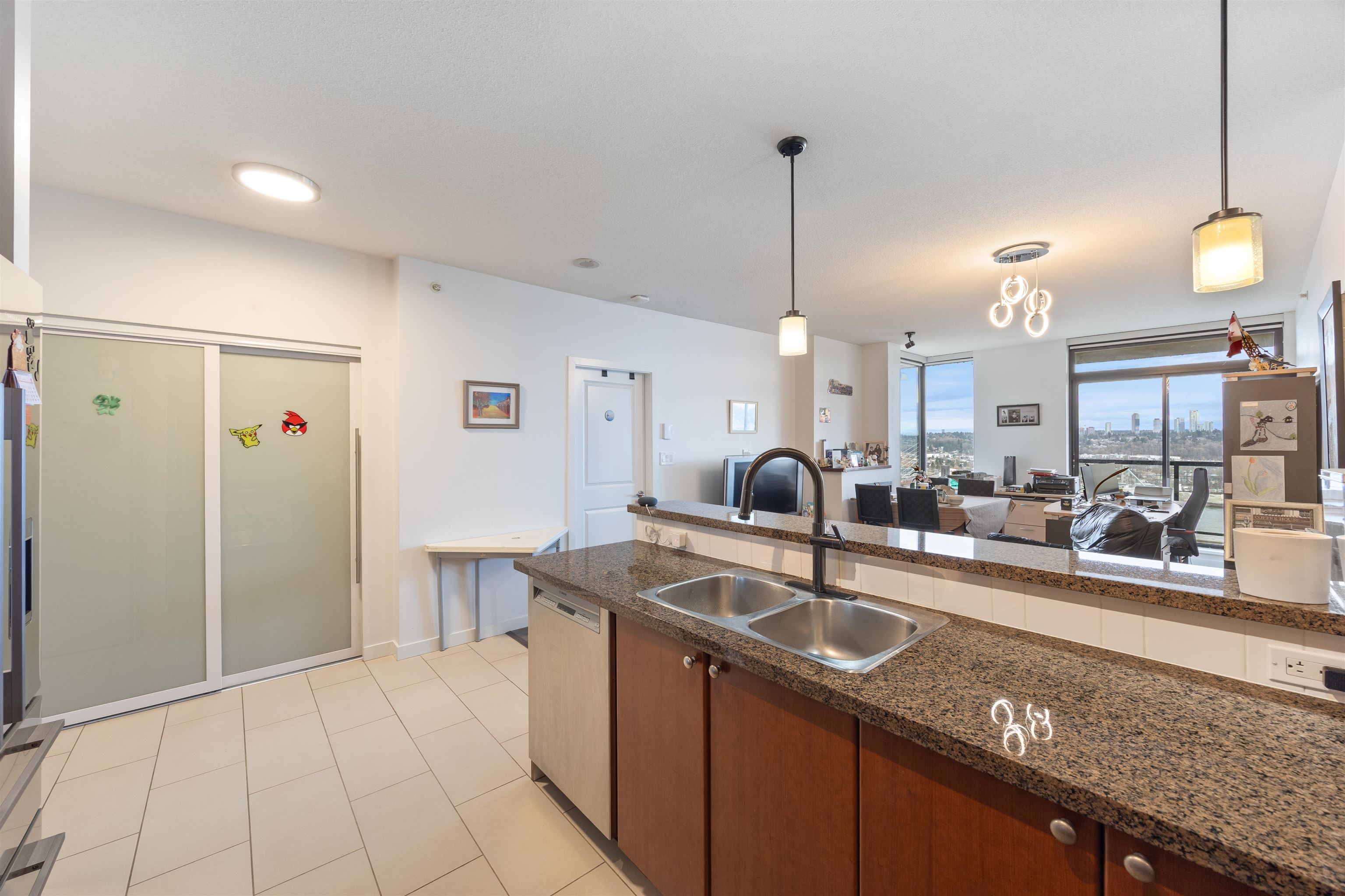 15 E Royal Avenue 1703