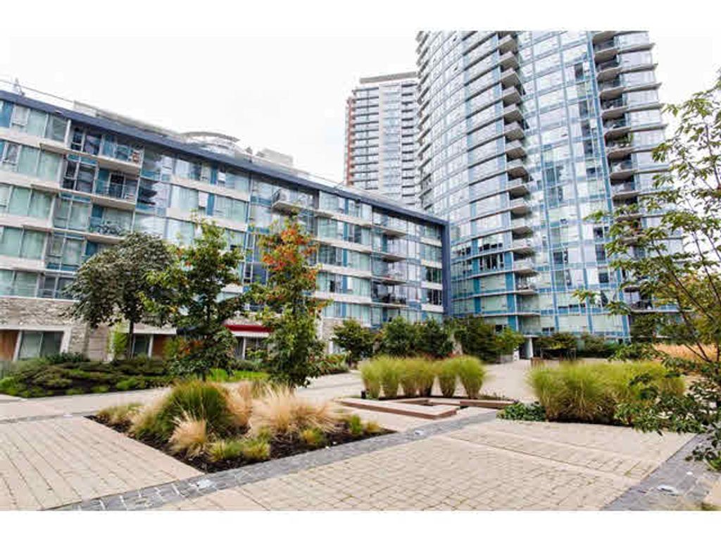 listing image 1100728804443406091