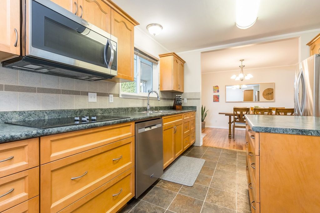 listing image 1106291498201460024