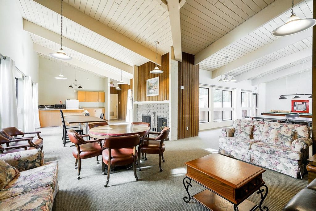 listing image 1106733767188984758