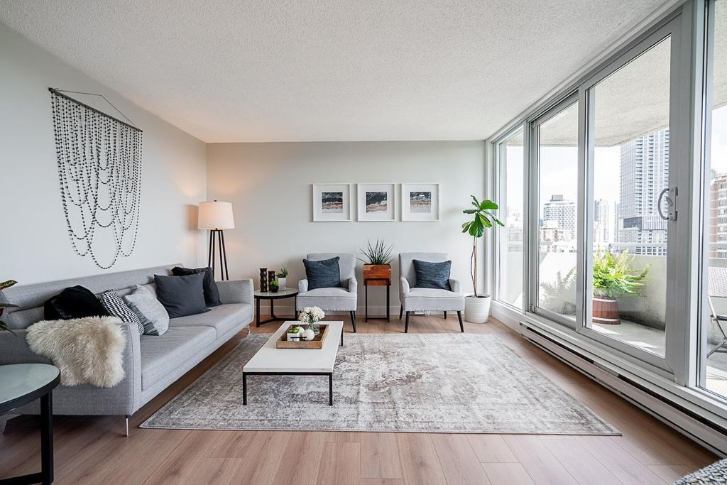 listing image 1105726284711901500