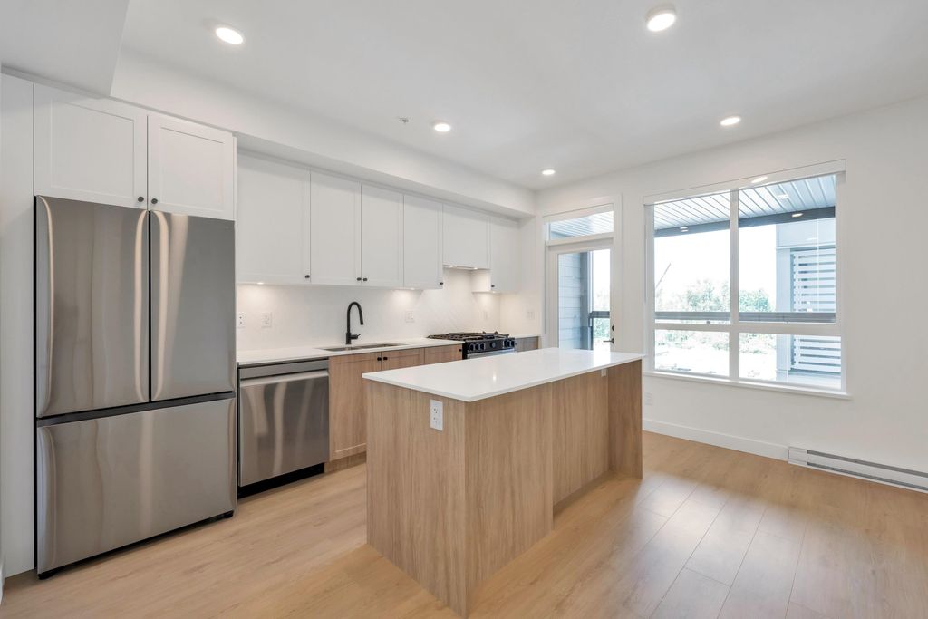 listing image 1103514627126309460