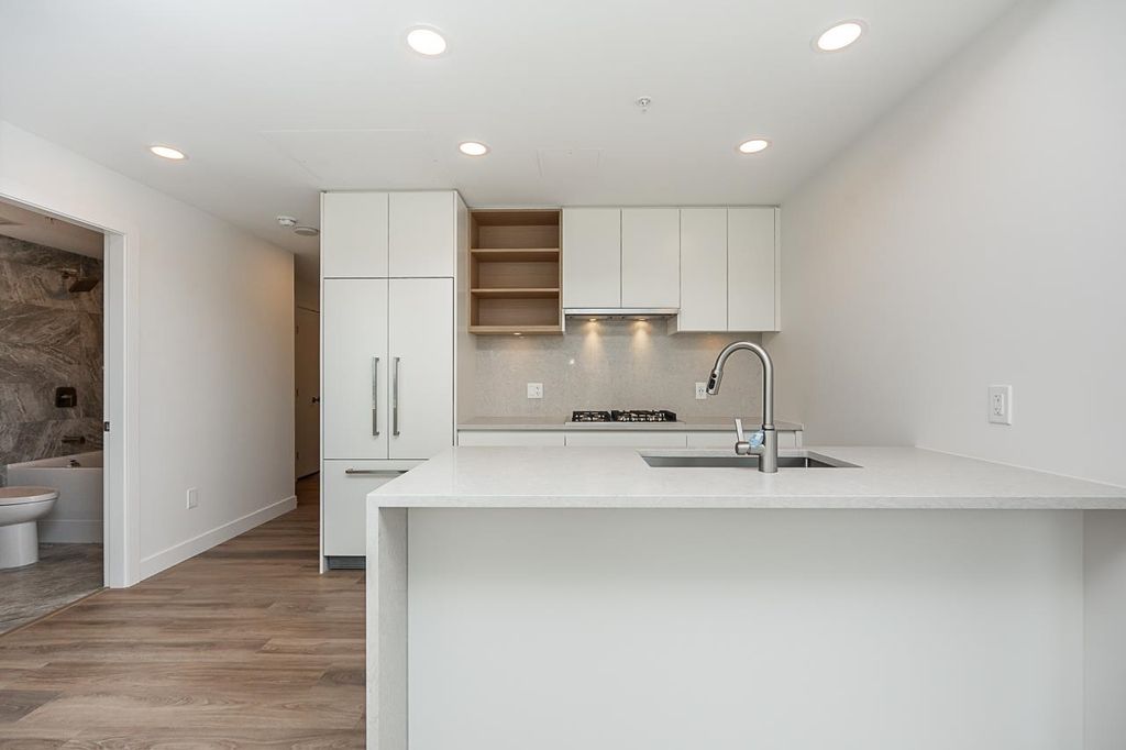 listing image 1108034089677968404