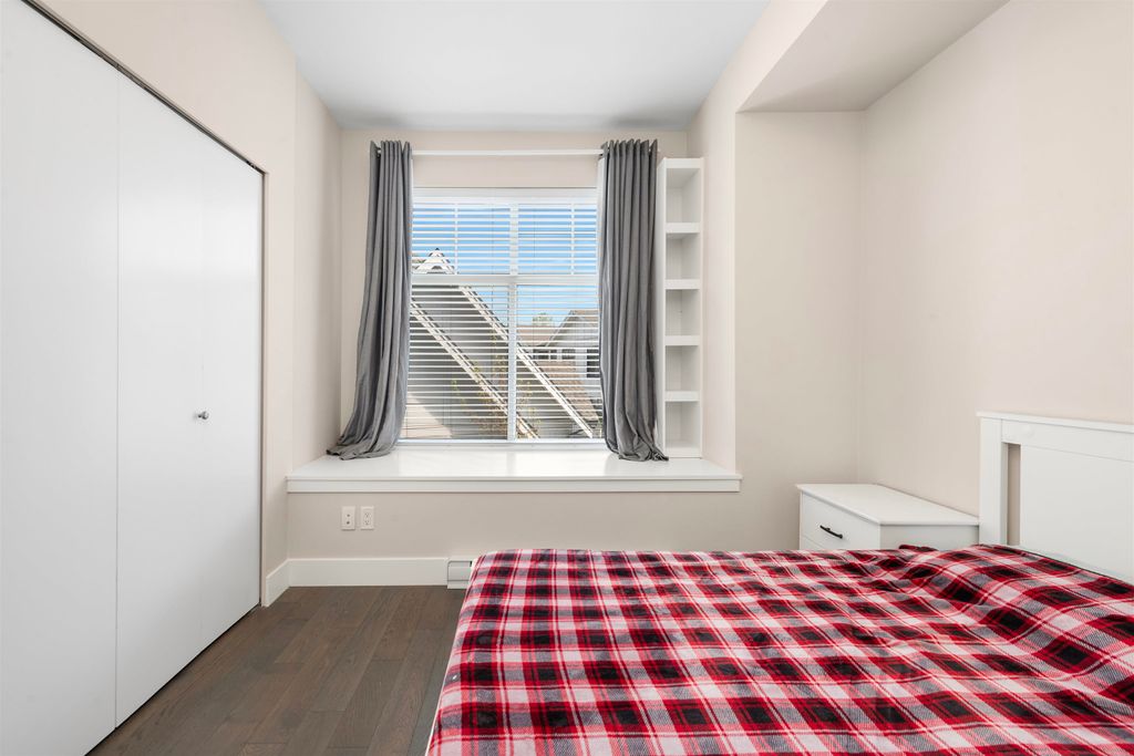 listing image 1106394016041447309
