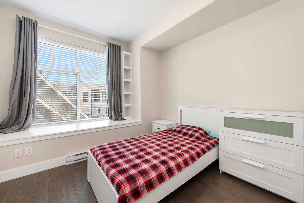 listing image 1101202012990477452