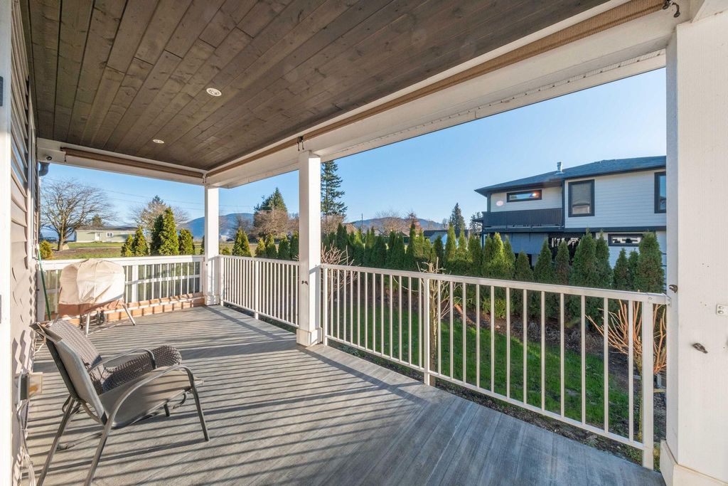 listing image 1100825906313960816