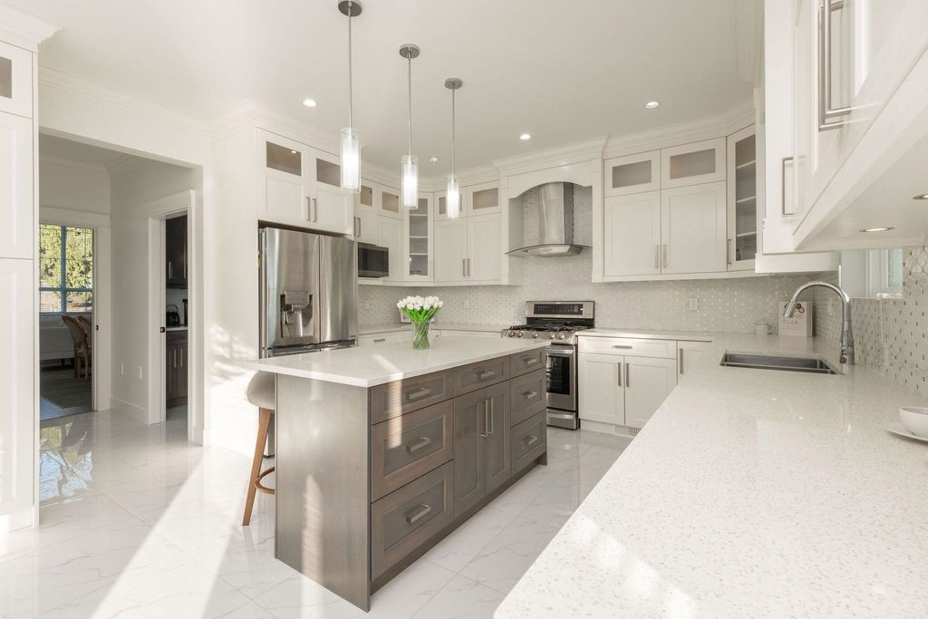 listing image 1101278366480070753