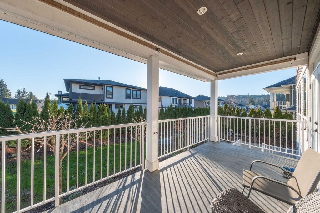 listing image 1102788195057017956