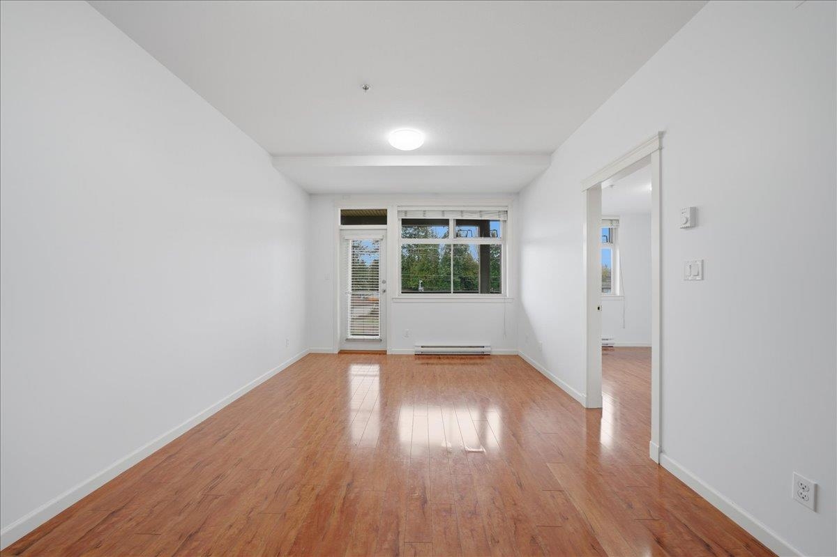 22858 Lougheed Highway 307