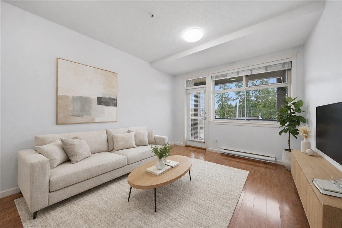 22858 Lougheed Highway 307