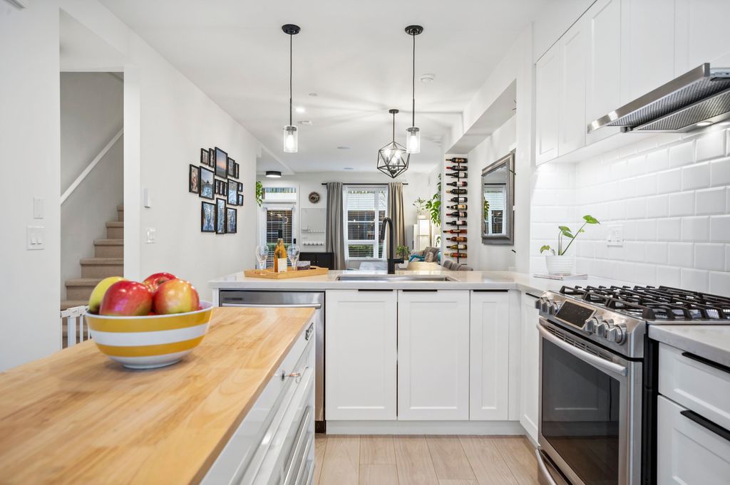 listing image 1107551827772208268