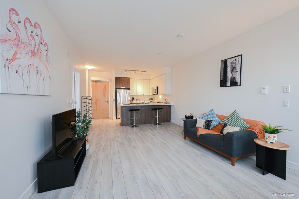 listing image 1104619481943118637