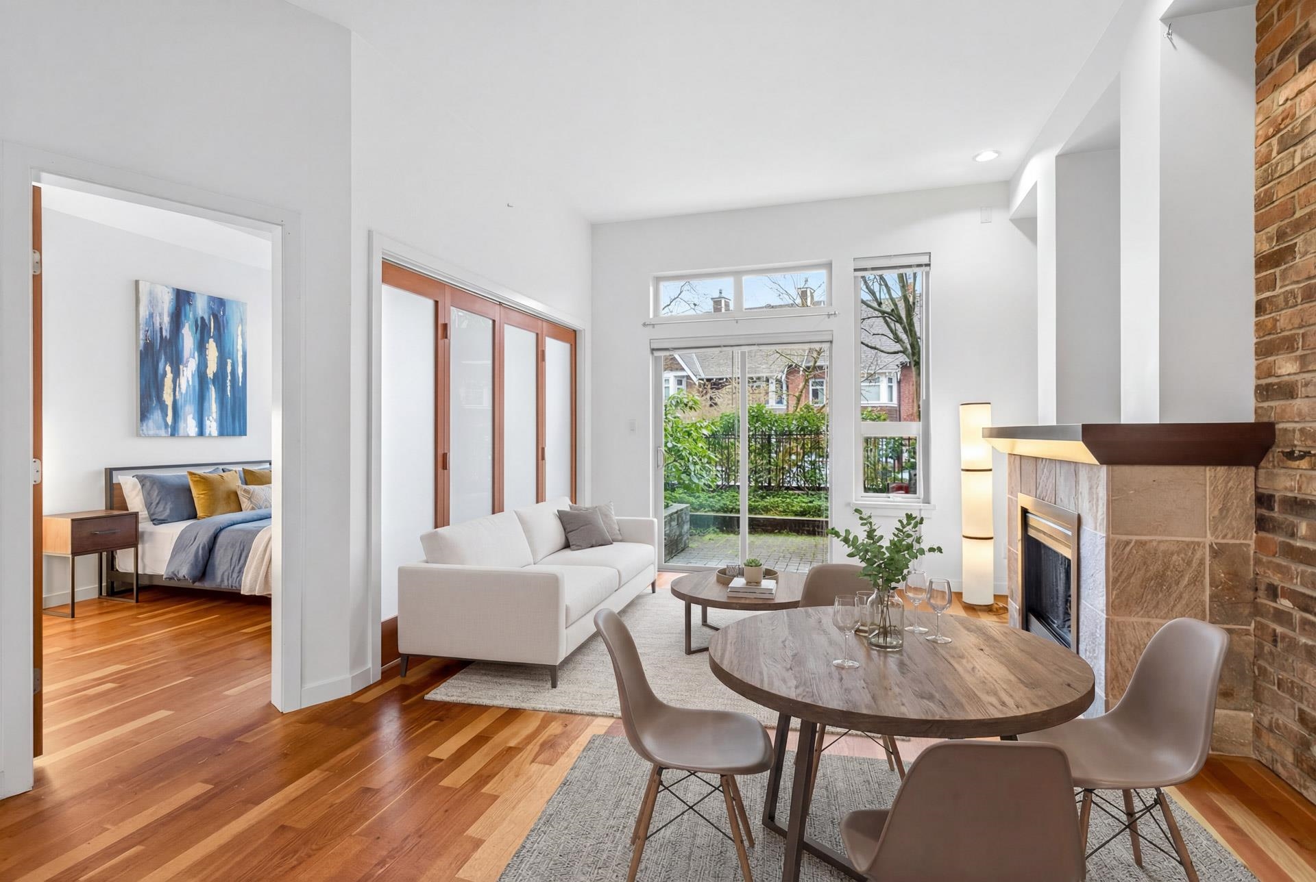 250 Salter Street 111