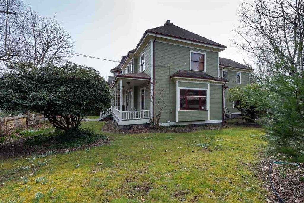 listing image 1106007721284572569
