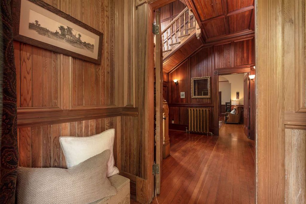 listing image 1101447707130242999