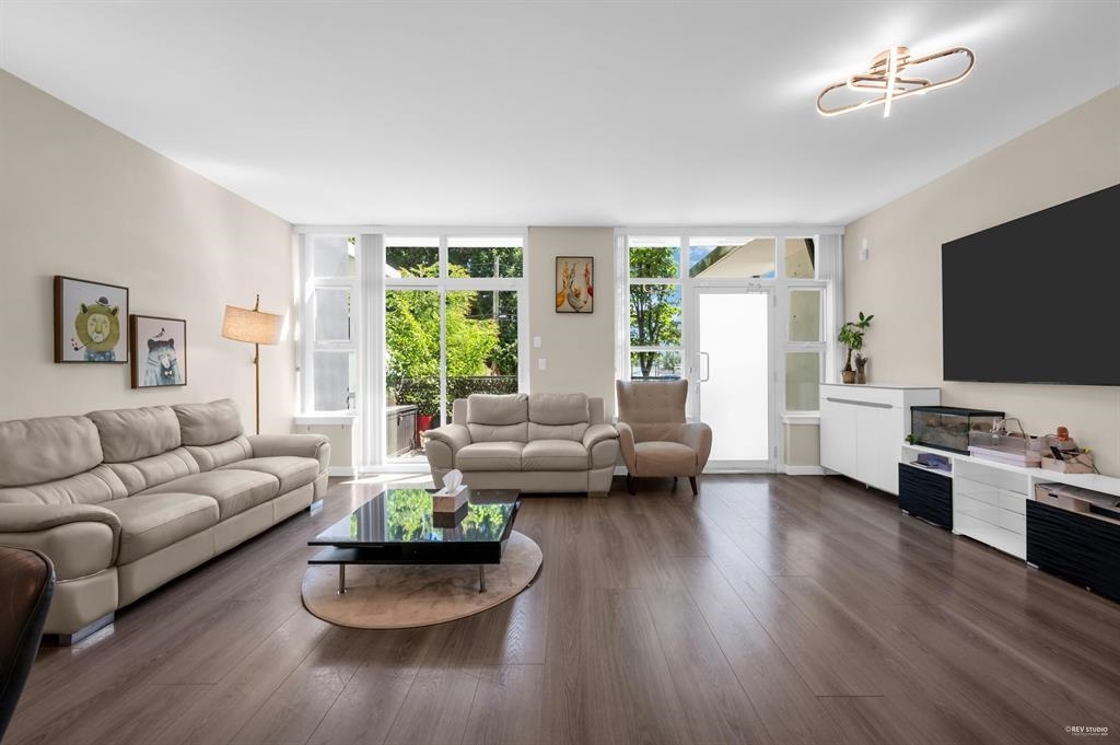 8677 Capstan Way TH16