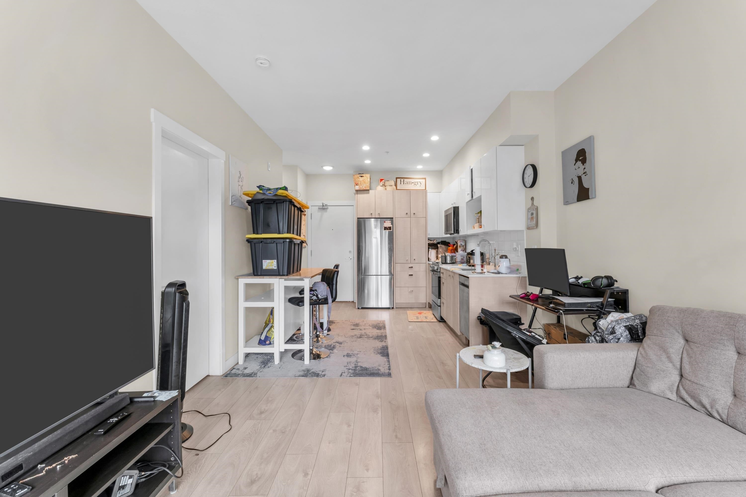 10838 Whalley Boulevard 516