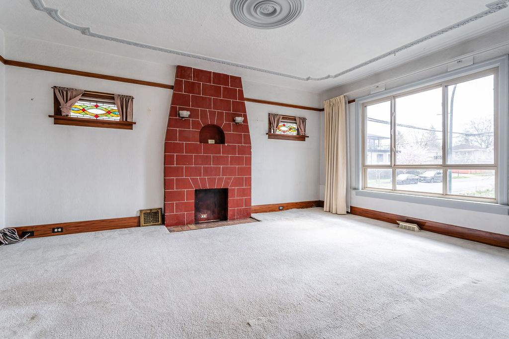 listing image 1106547732627770108