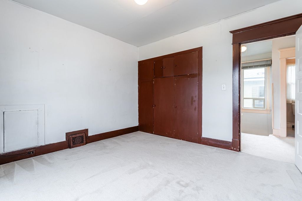 listing image 1102416289103734092