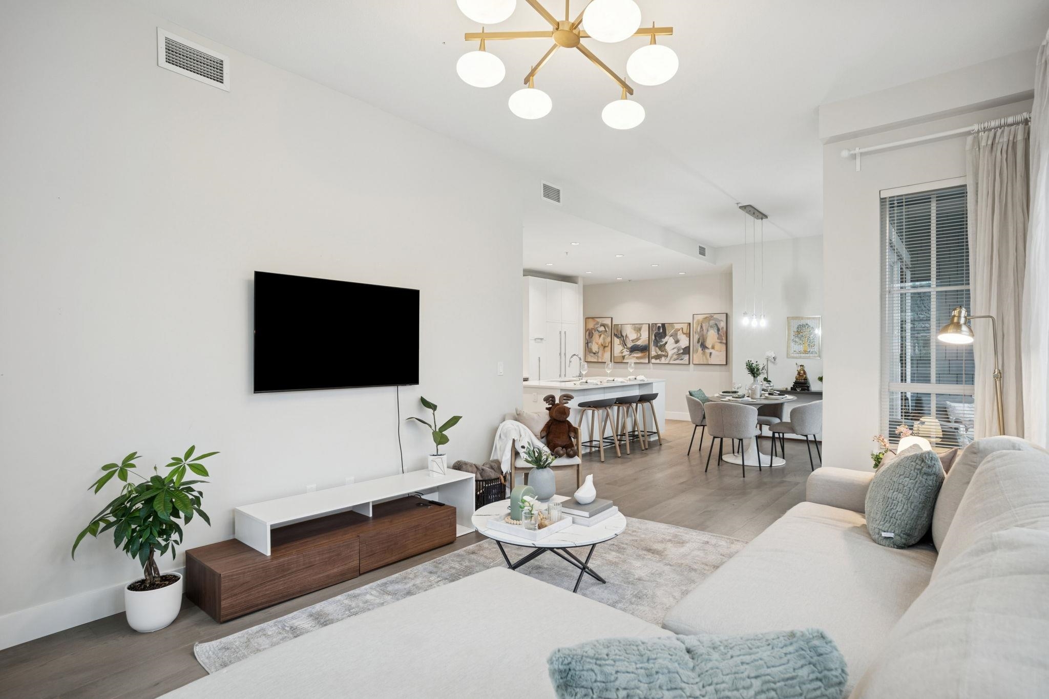 5535 Admiral Way 103