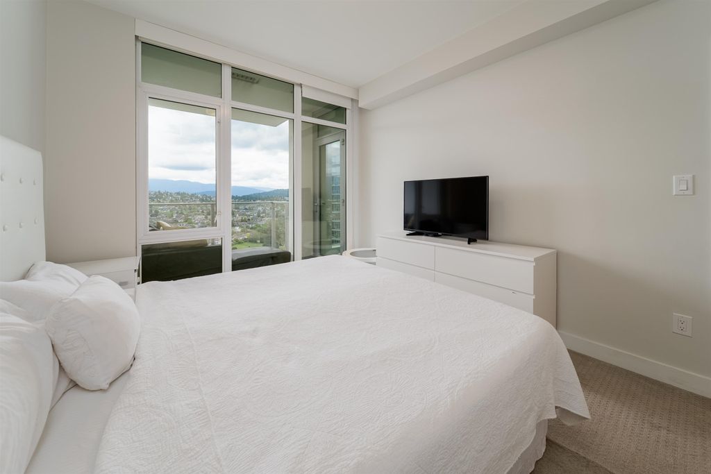 listing image 1106504316308145125