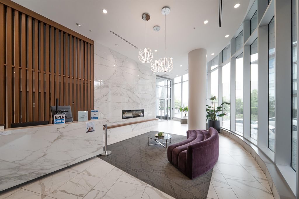 listing image 1109085369805800325