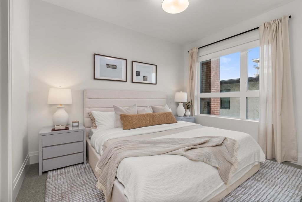 listing image 1104924852899922397