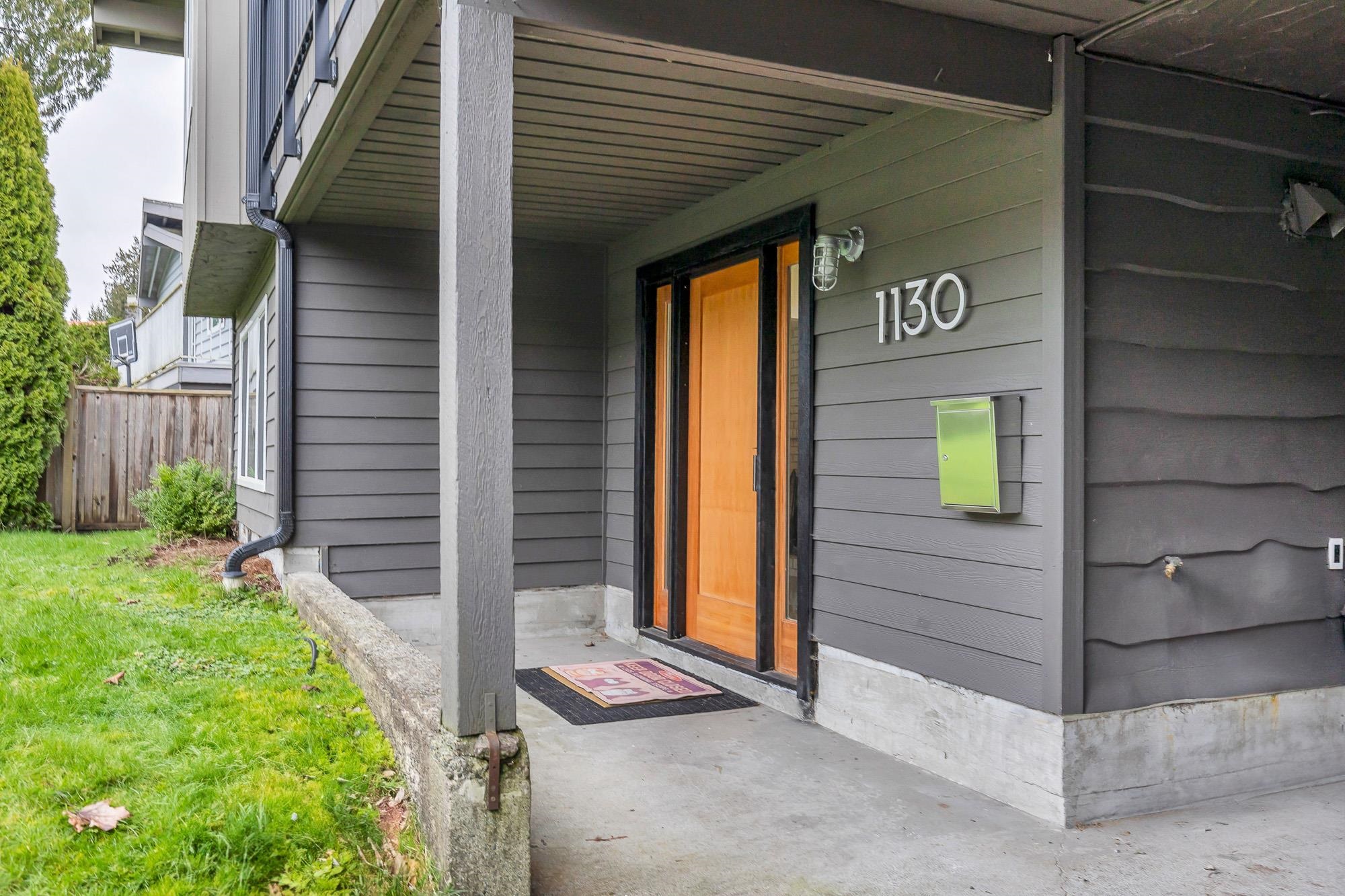 1130 Blue Heron Crescent