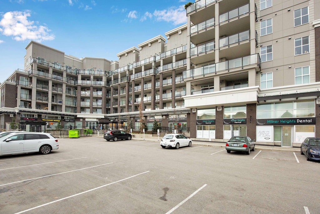 Photo of 20826 72 Avenue #505, Langley, BC V2Y 0Z9 (MLS # R3175025)