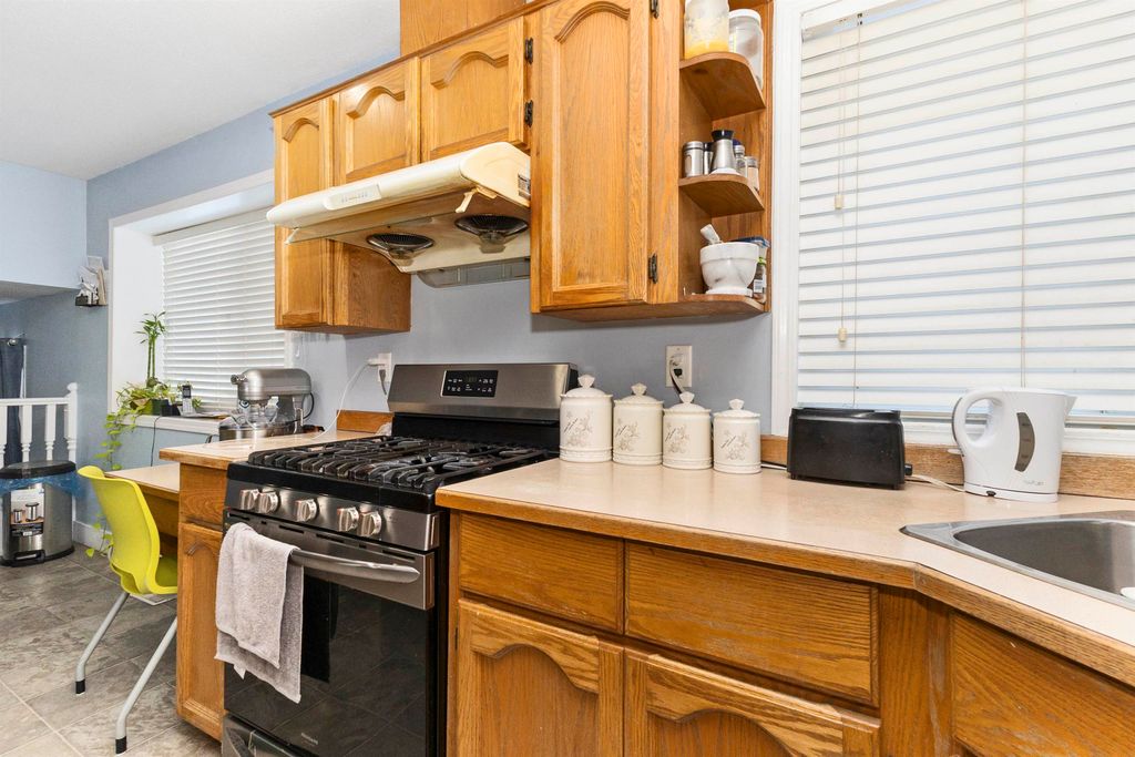 listing image 1101953702247129420