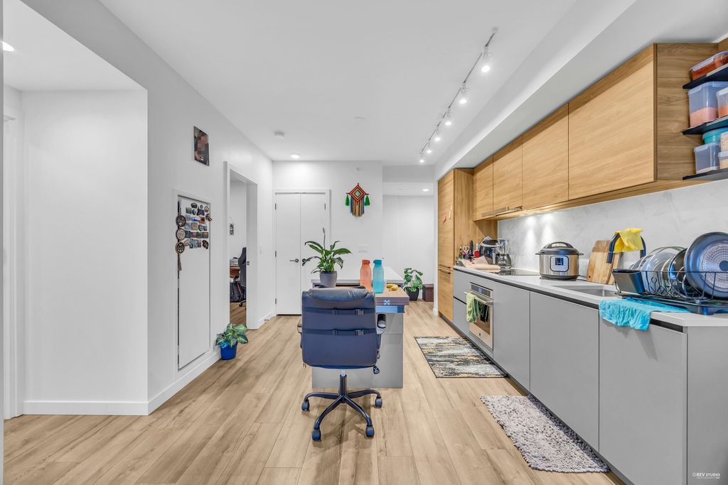 listing image 1102114480853528917