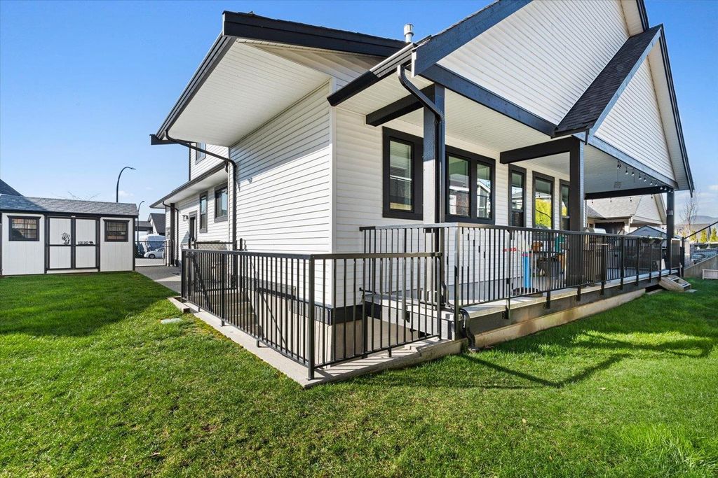 Photo of 50952 Sophie Crescent, Chilliwack, BC V4Z 0C1 (MLS # R3095281)