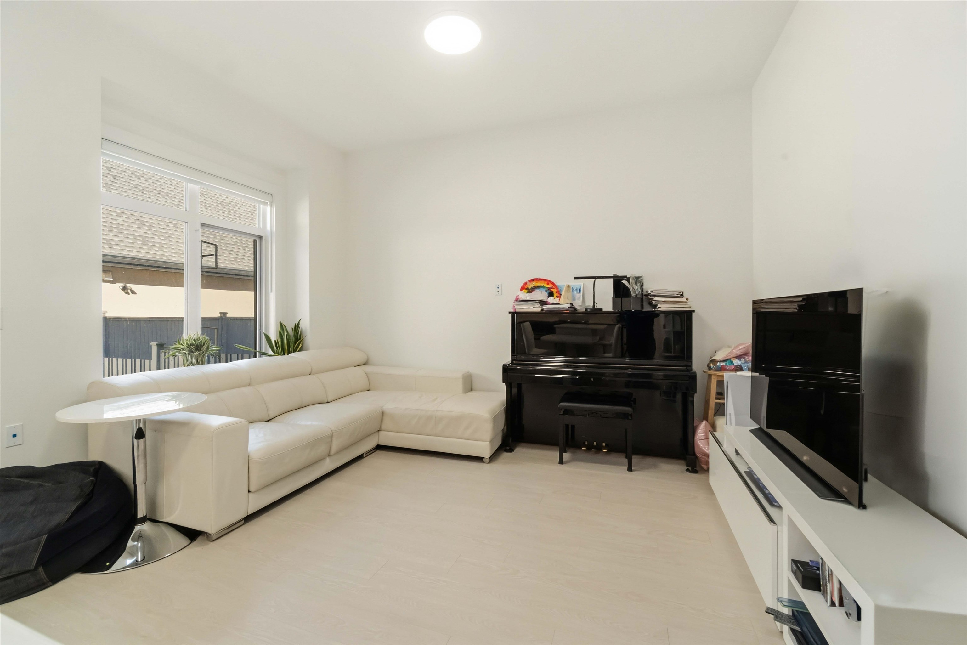 9633 Steveston Highway 8