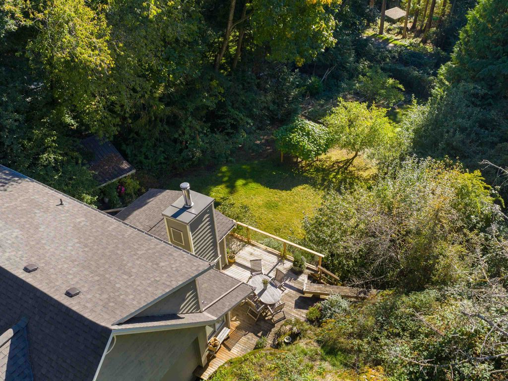 listing image 1100351550090209468