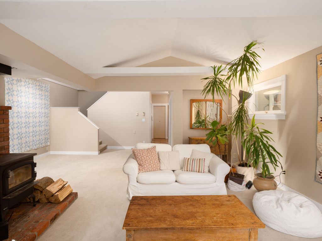 listing image 1109702134915683011