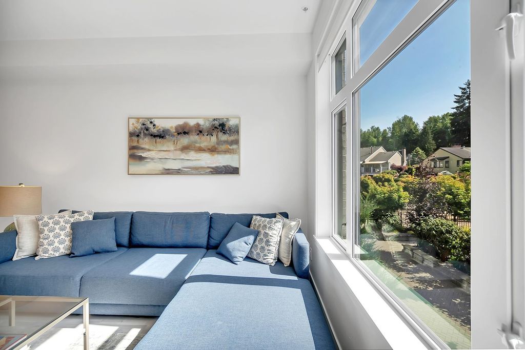 listing image 1100646300979783103